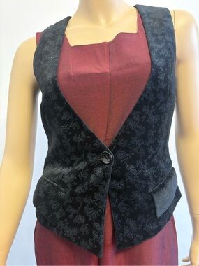 VTG Mynne Line Velvet Floral Vest Whimsigoth Goth, approx Sz XS